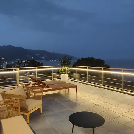 アパート Altamira タオルミーナ